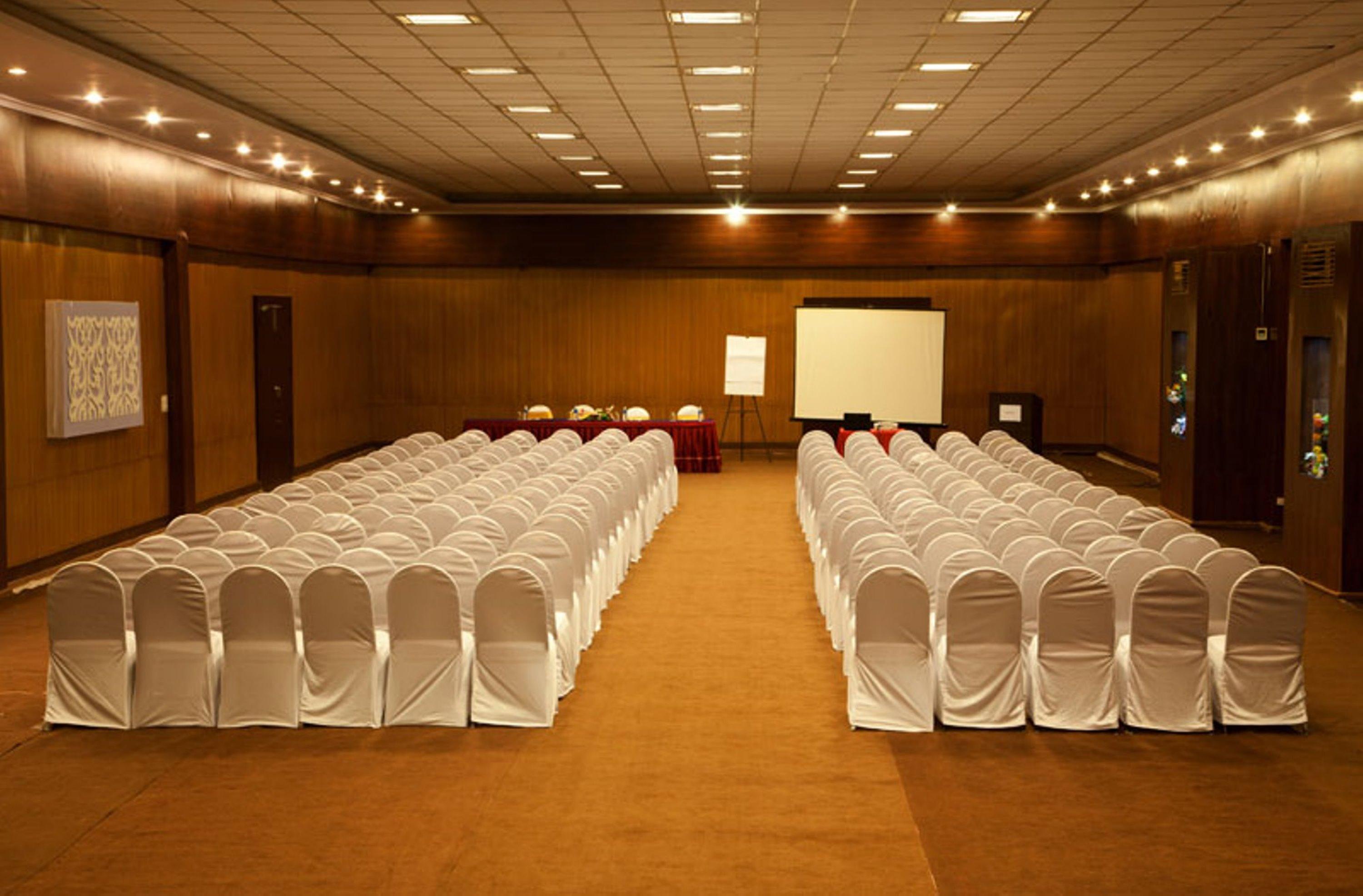 Royal Orchid Resort & Convention Centre, Yelahanka Bangalore Luaran gambar